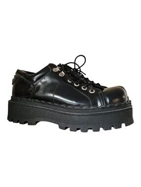 UNIF Seek Shoes In Shiny Black